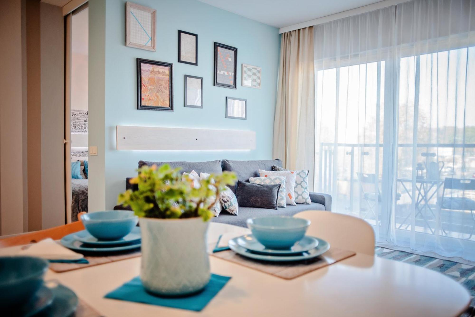 Apartamenty Homely Place Casa Verona - Stary Rynek - Parking Poznan Habitación foto