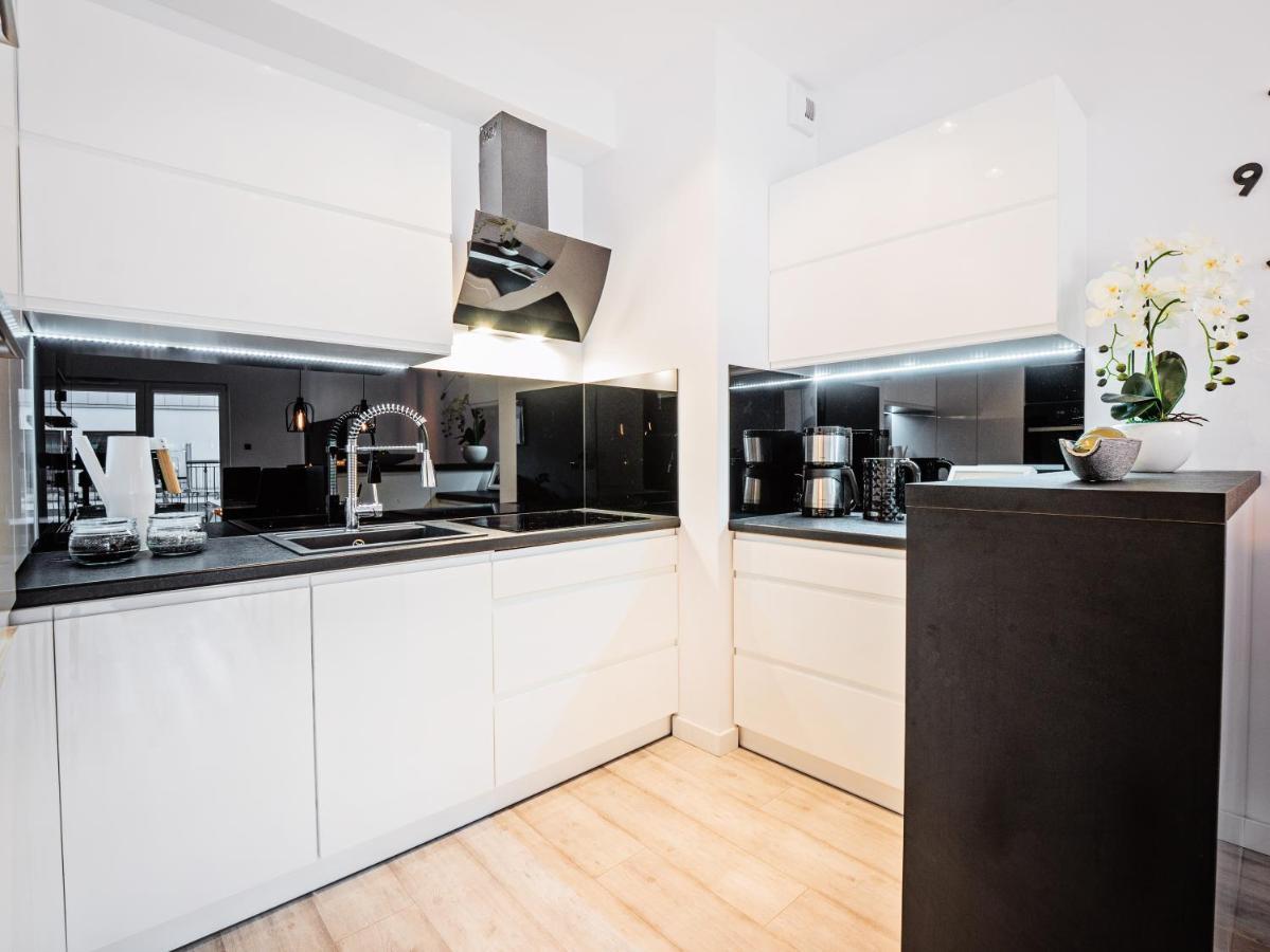 Apartamenty Homely Place Casa Verona - Stary Rynek - Parking Poznan Exterior foto