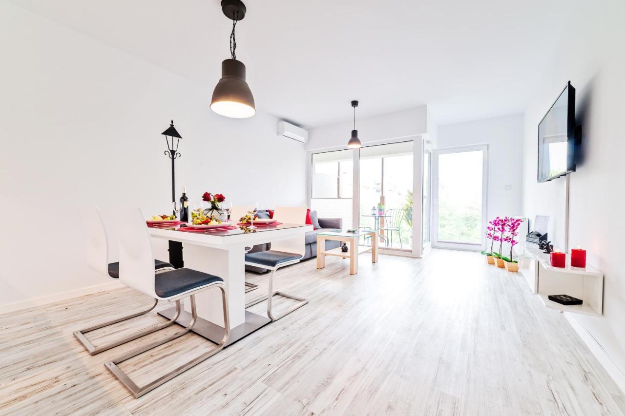 Apartamenty Homely Place Casa Verona - Stary Rynek - Parking Poznan Exterior foto